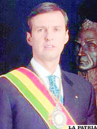JORGE QUIROGA RAMÍREZ
 7-08-2001 al 6-08-2002