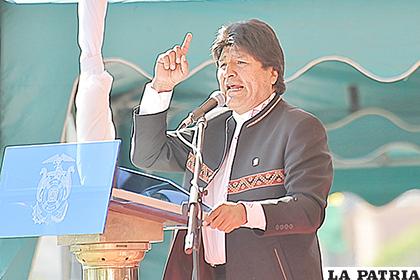 El Presidente Evo Morales en la parada militar /ABI
