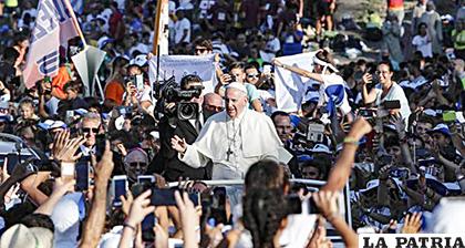 El Papa Francisco en una actividad con los jóvenes /diariolibre.com