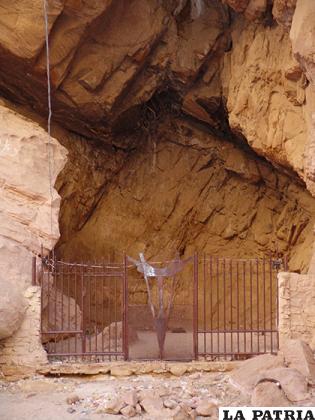 La Puerta, conocida como Cueva del Diablo