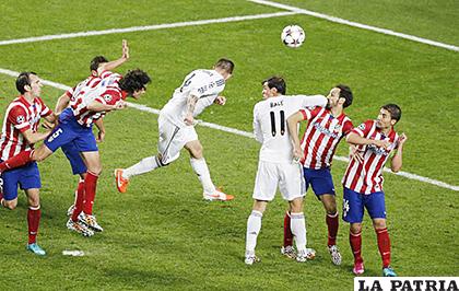 Real Madrid y el Atlético de Madrid buscarán consagrarse con la Supercopa de Europa /MARCA 