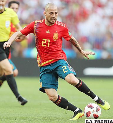 David Silva, durante un partido con la selección española /EL PAÍS