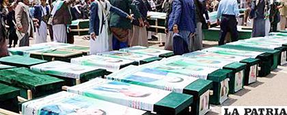 Miles de yemenitas se manifestaron este lunes, 13 de agosto del 2018, para expresar su cólera contra Arabia Saudí y Estados Unidos /UPERLINE