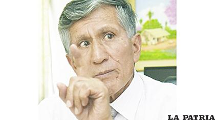 Ex Fiscal Pedro Gareca renunció poco después de la investidura de Morales /Eju
