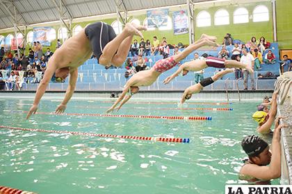 Los nadadores orureños esperan cumplir una buena campaña en la Copa Cuatro Naciones /Archivo