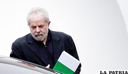 El expresidente brasileño Luiz Inácio Lula da Silva está preso y condenado por corrupción  /TVN Noticias
