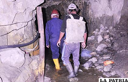 En varias oportunidades la mina San José se inundó por falta de bombeo de sus aguas /ARCHIVO
