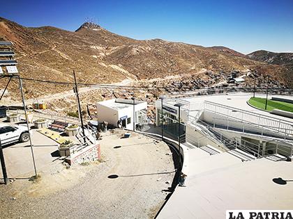 Parte de la vía que conecta con el monumento de la Virgen del Socavón y se llamará Santa Nazaria Ignacia 