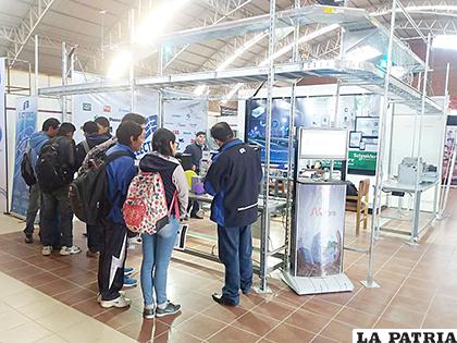 Varias empresas del rubro exponen sus productos