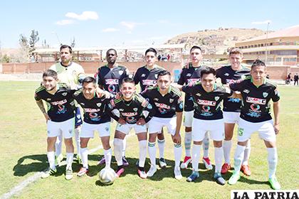 Surcar suma tres puntos y no se despega de los líderesRIA

