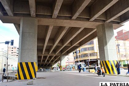 El sector del paso a desnivel de la Avenida Villarroel es parte del plan piloto /LA PATRIA /ARCHIVO