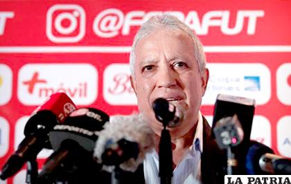 Américo Gallego dirige a la selección de Panamá /yahoo.com