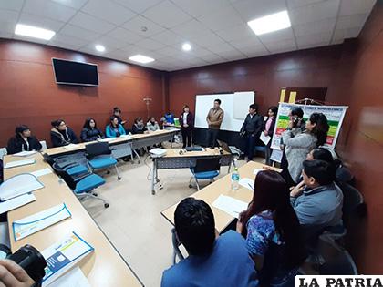 Capacitación adecuada del personal de salud también reduce la mortandad materna e infantil /LA PATRIA