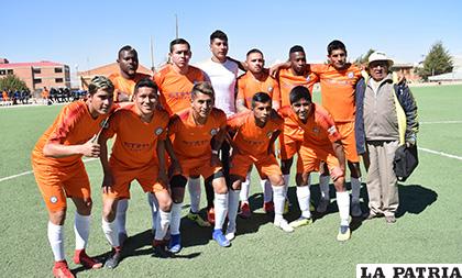 EM Huanuni es líder absoluto del torneo /LA PATRIA - Reynaldo Bellota