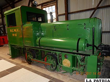 Una de las primeras locomotoras que llegaron a Bolivia, otra de las reliquias que exhibe el Museo