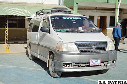 El vehículo fue secuestrado en Ancaravi y traído a la ciudad de Oruro /LA PATRIA