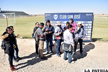 La prensa deportiva estará atenta a lo que puede suceder hoy /LA PATRIA /Reynaldo Bellota