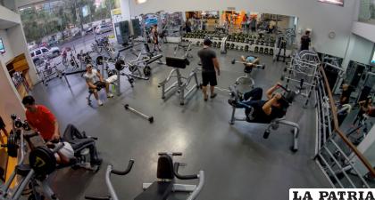 Gimnasios exigen reabrir sus puertas /exito.nom