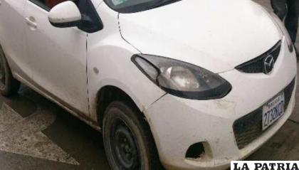 El vehículo que manejaba era presuntamente “chuto”, marca Mazda, tipo Demio /LA PATRIA