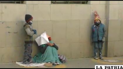 DIO prohibirá que niños pidan limosnas en las calles /LA PATRIA