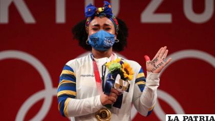 El festejo de la deportista ecuatoriana por lograr la presea de oro /bbc.com