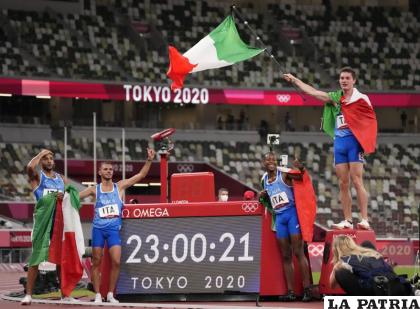 La representación italiana que se quedó con el oro en relevos 4x100 /lanacion.com