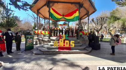 Uno de los homenajes del “verde olivo” a Bolivia /LA PATRIA