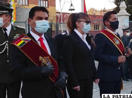 Las máximas autoridades del departamento y la ciudad de Oruro /LA PATRIA