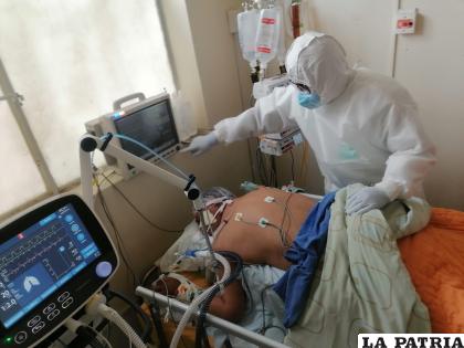 Paciente internado en la UTI /CNS
