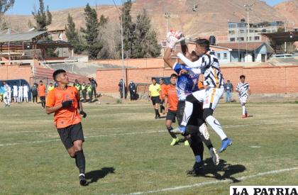 El decano tuvo una remontada espectacular en el reinicio del torneo /LA PATRIA

