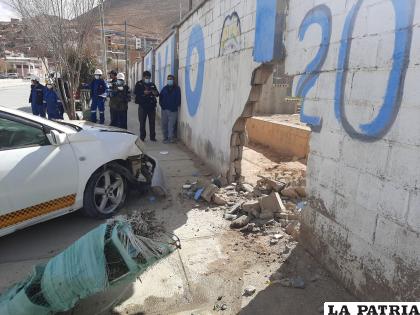 Se investigan las causas por las que la conductora perdió el control /LA PATRIA