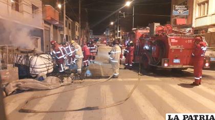 La cisterna llegó casi de inmediato al lugar /LA PATRIA
