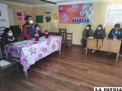 Presentación de la convocatoria a los adolescentes /LA PATRIA