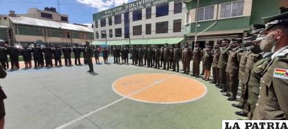 El acto se llevó adelante en el patio del Comando de la Policía de Oruro /LA PATRIA