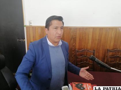 Alcalde Adhemar Wilcarani aplaude decisión de suspender desfiles /LA PATRIA