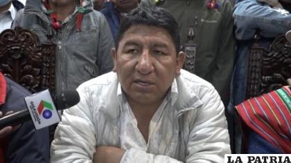 El gobernador de Potosí, Jhonny Mamani, en una anterior rueda de prensa /EL POTOSÍ