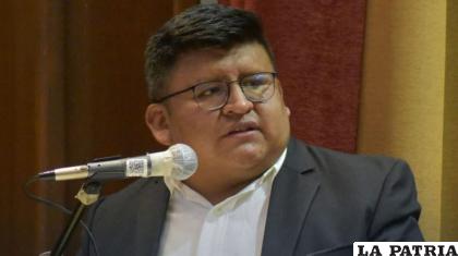 El ejecutivo de la Federación Universitaria Local de la UMSA, Álvaro Quelali /ERBOL