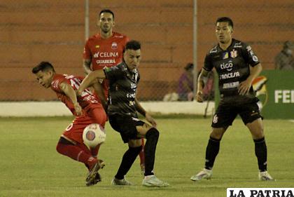 El “azucarero” se descuidó y permitió que Independiente anote el empate /APG
