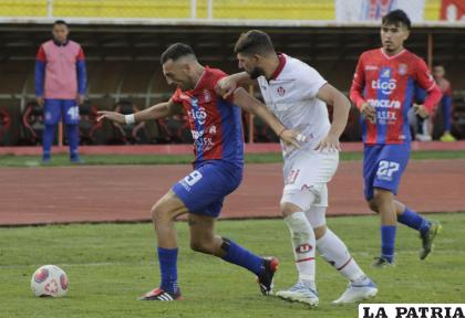 Universitario no tuvo problemas para manejar el partido a su manera /APG