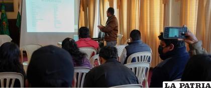 Conversatorio para fortalecer la forestación /GADOR