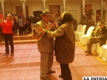 Adultos mayores celebraron las vísperas de su día /LA PATRIA