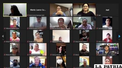 Participantes del taller denominado â€œStorytelling y Periodismo 
/La Patria