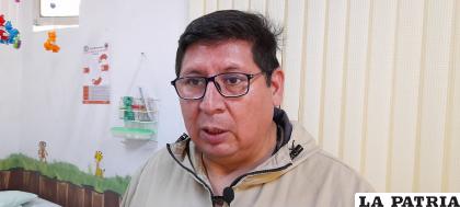 Jefe de Servicio de Pediatría, Grover Bustamante 
/LA PATRIA  