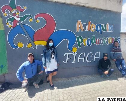 Delegación de Oruro antes de viajar a Uruguay/ LA PATRIA