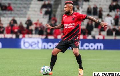 Arturo Vidal es la principal atracción de Paranaense /encancha.cl