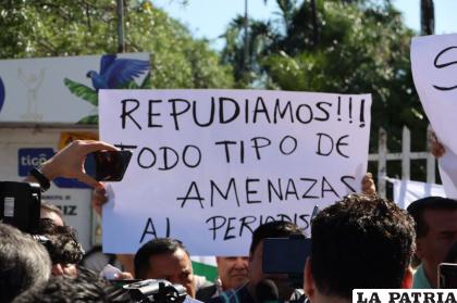 Periodistas repudiaron amenazas en contra de su trabajo /MP
