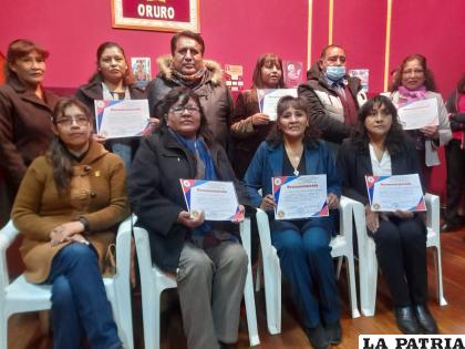 Los maestros recibieron certificados con valor curricular /LA PATRIA
