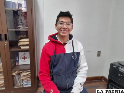 Bruno Vincentty, viajará a Canadá el martes /LA PATRIA