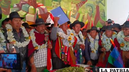 Posesionado como dirigente de la Csutcb /LA PATRIA