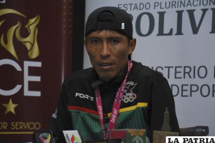 Héctor Garibay será recibido hoy en Oruro como un verdadero héroe /APG